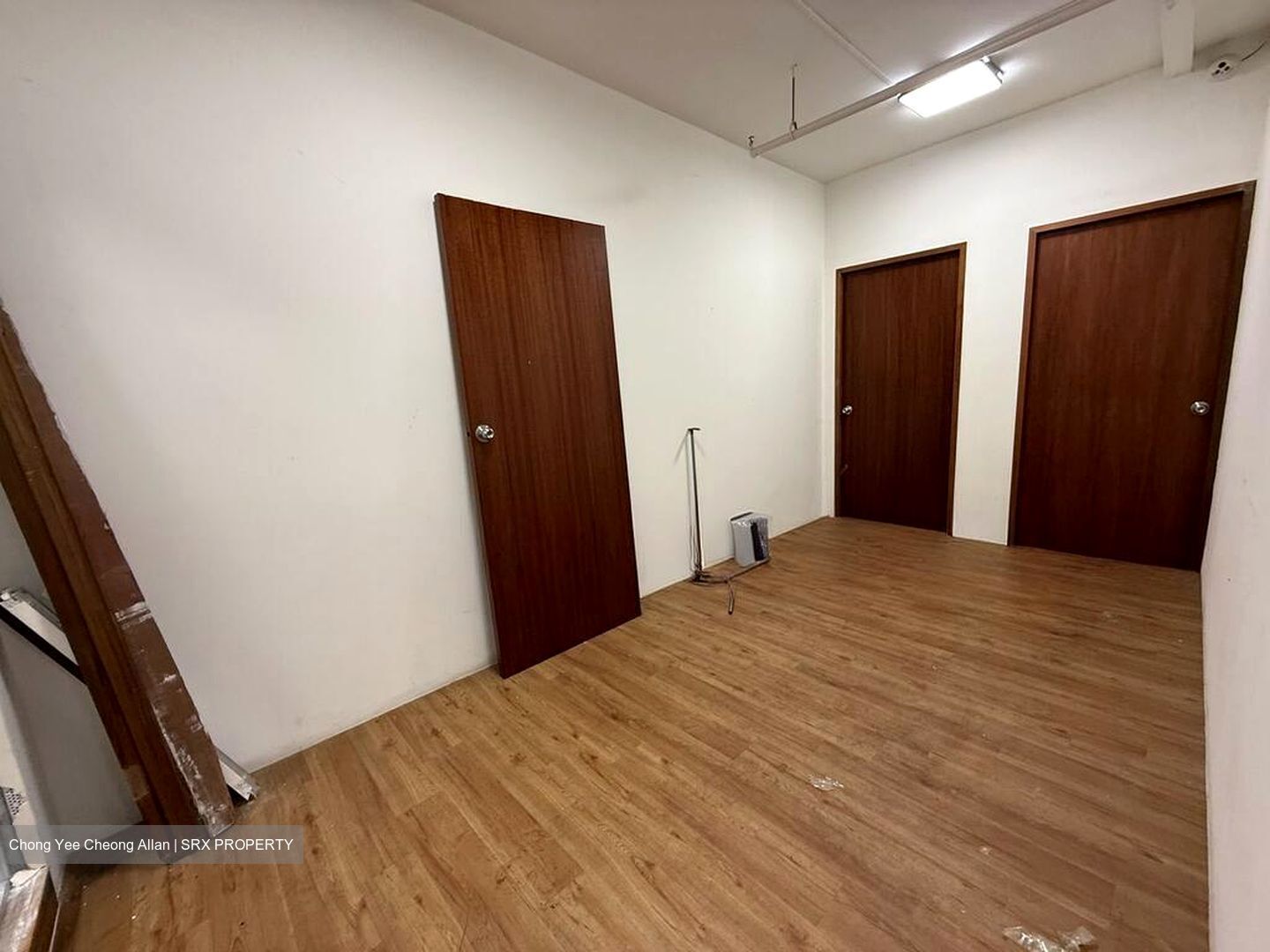 Centro Bianco (D19), Retail #518661731